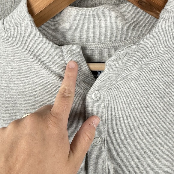 Johnnie-O Henley 1/2 Snap Pullover Sweater Mens XXL Gray Casual Preppy FLAW - Picture 5 of 9